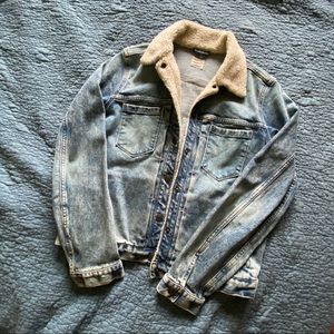 Gap Sherpa lined denim jacket